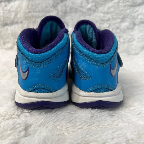 Nike Soldier Kids Snickers Sz 9C - Picture 3 of 8